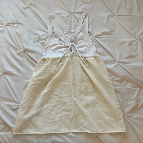 White and cream linen key hole tie babydoll sleeveless mini dress - Picture 4 of 6